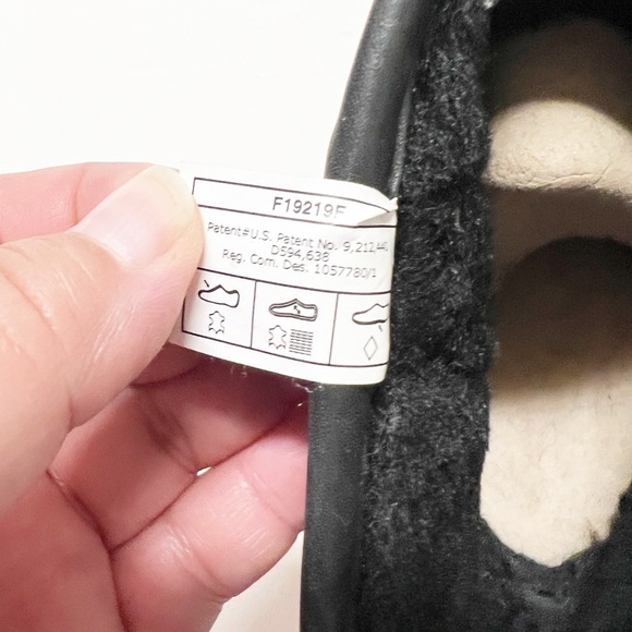 UGG Womens Black Leather Side Zip Classic Rebel Biker Platform Mini Boot Size 10 - Picture 5 of 11